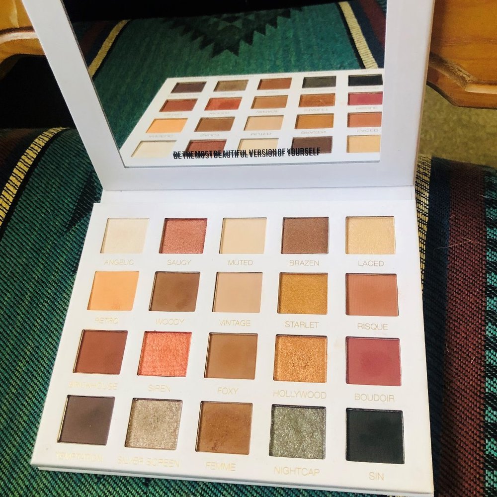 Scott Barnes Snatural No. 1 Eyeshadow Palette